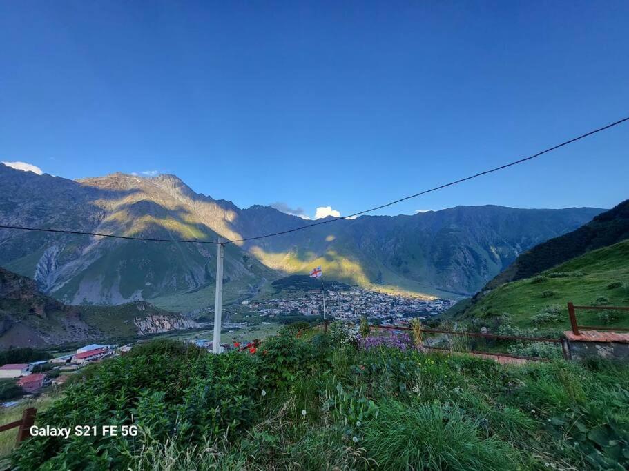 Peak House Villa Kazbegi Luaran gambar