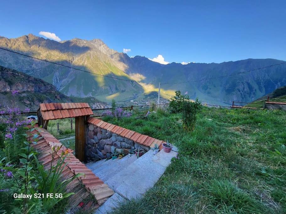 Peak House Villa Kazbegi Luaran gambar