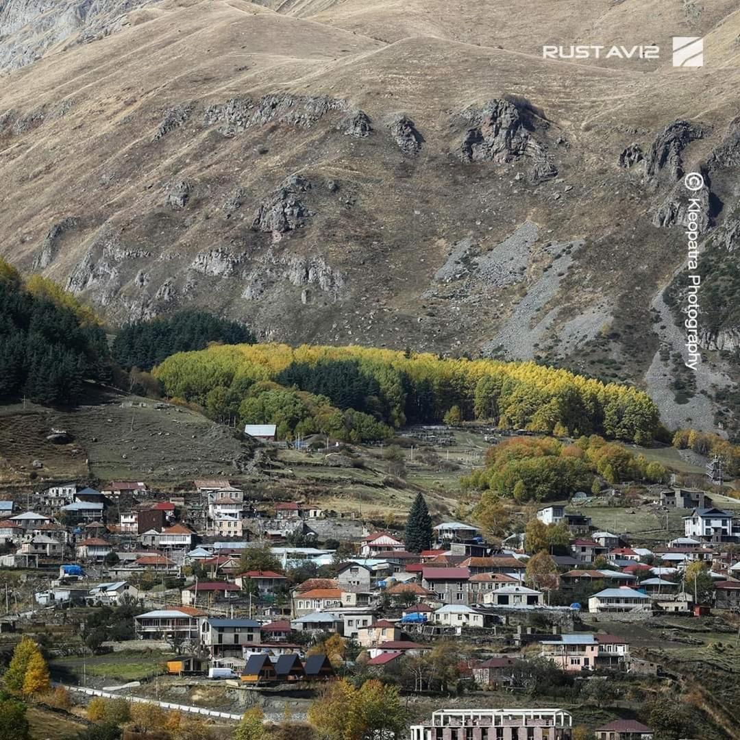 Peak House Villa Kazbegi Luaran gambar